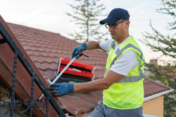 Best Insulation Removal  in Bladenboro, NC